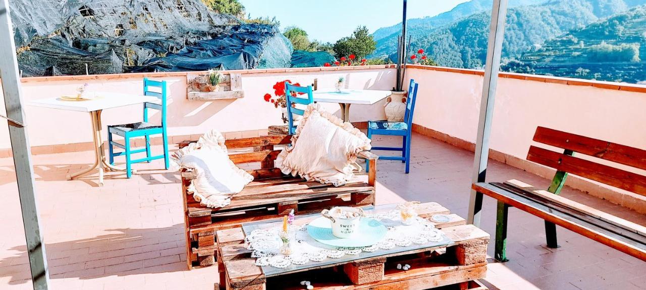 Hotel Affittacamere Novella Tramonti Buitenkant foto