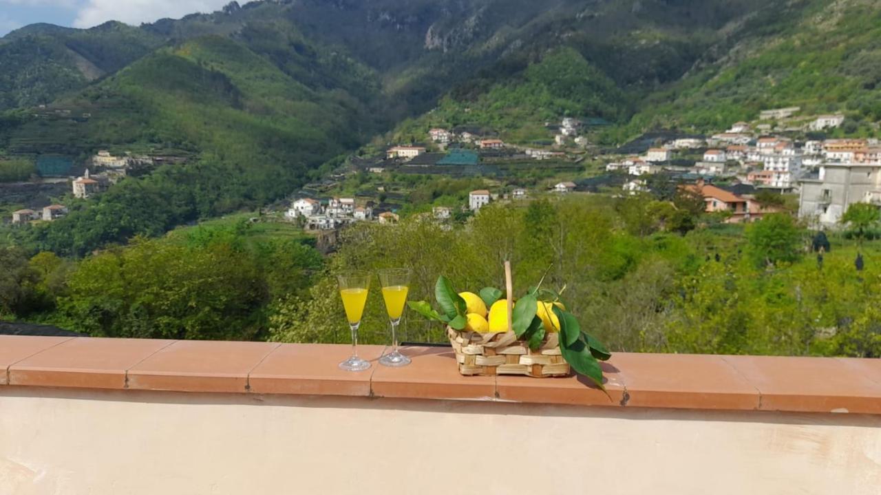Hotel Affittacamere Novella Tramonti Buitenkant foto