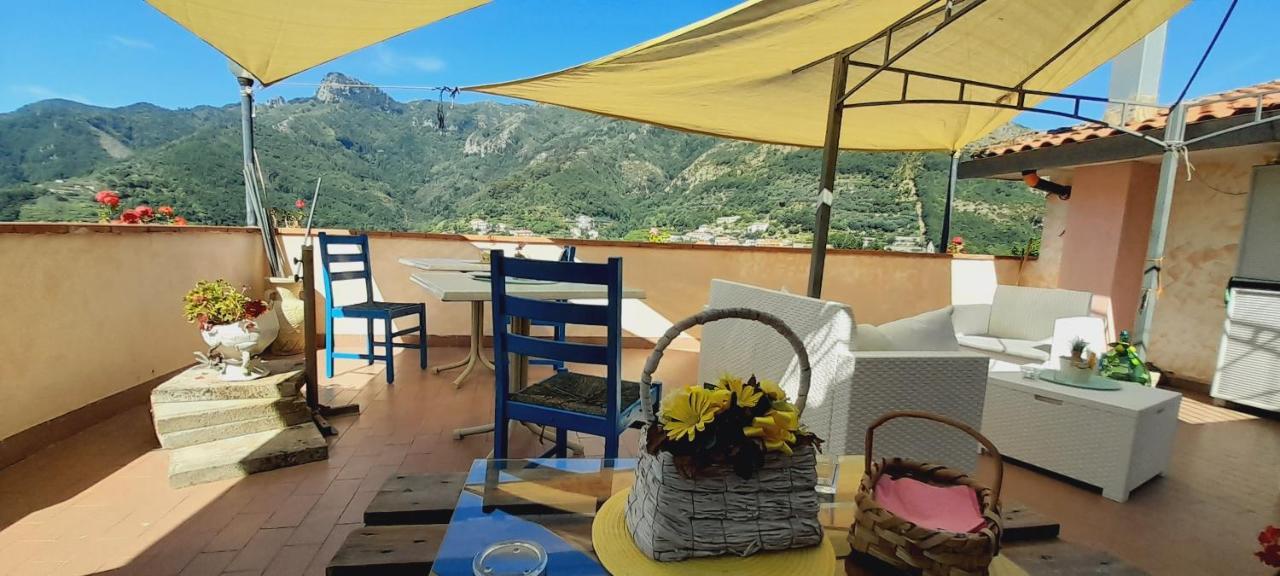 Hotel Affittacamere Novella Tramonti Buitenkant foto