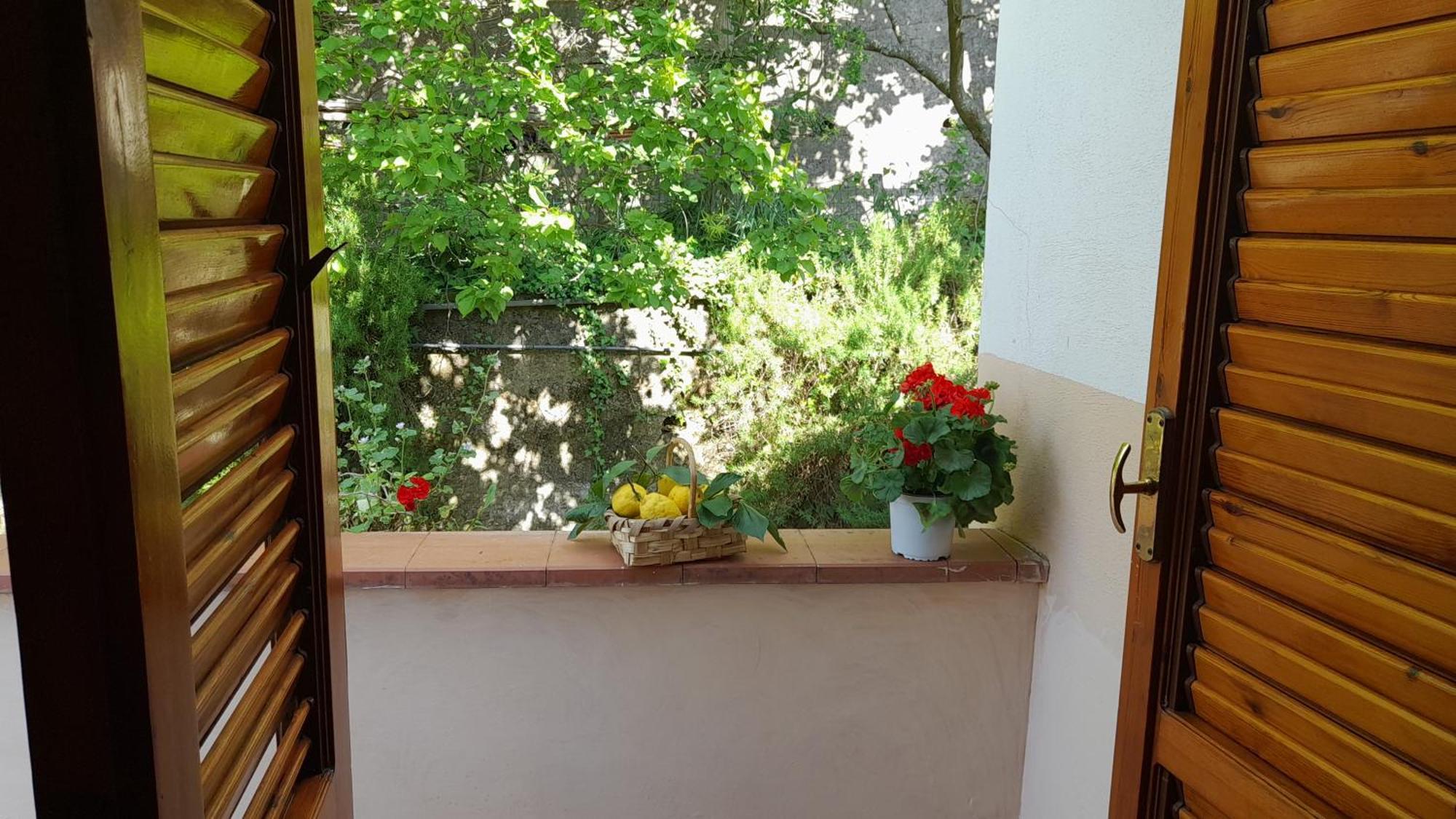 Hotel Affittacamere Novella Tramonti Kamer foto